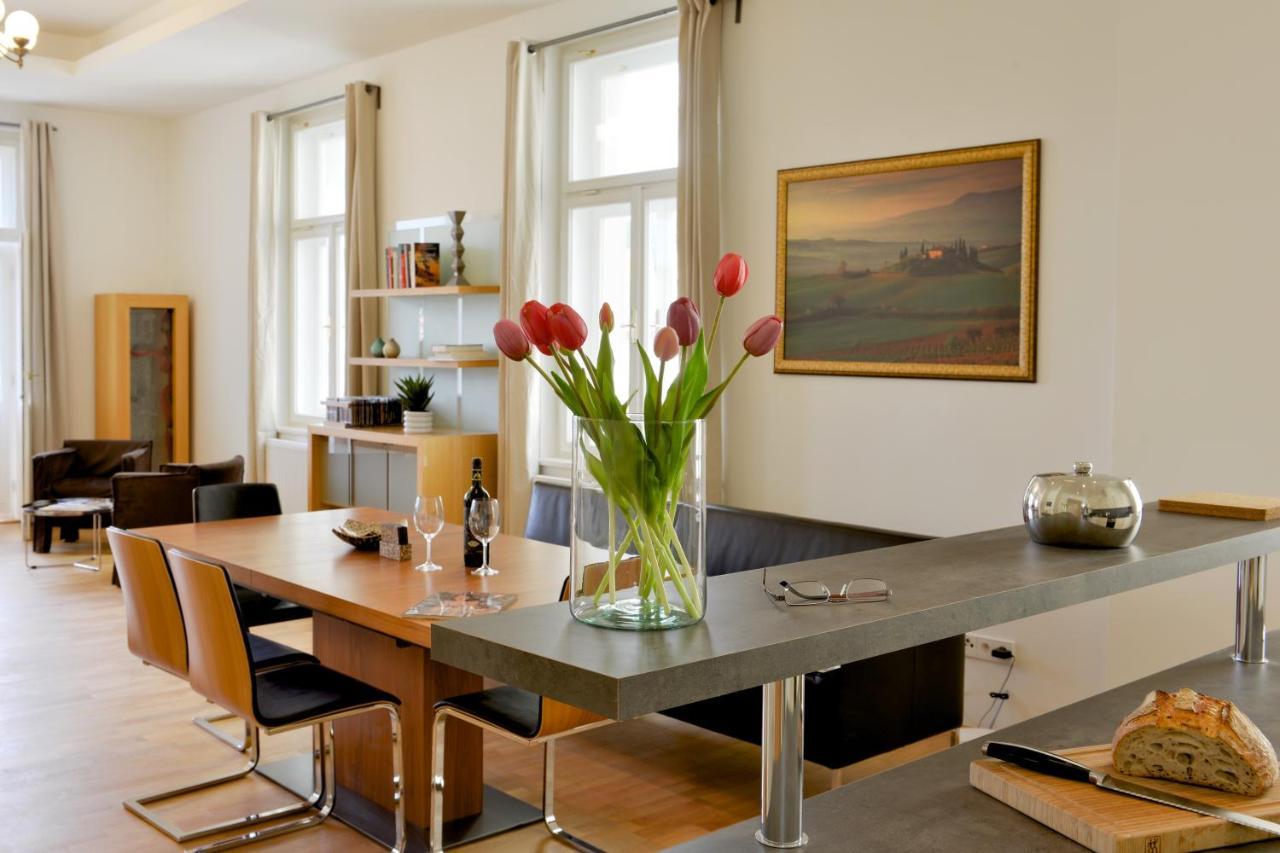 Kolonada Luxury 3 Bedroom Apartment Manes Mariánské Lázně Esterno foto