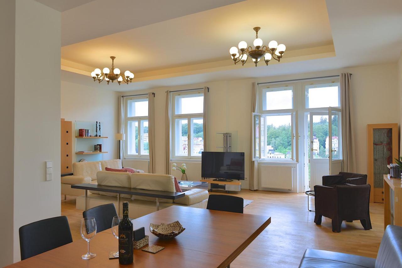 Kolonada Luxury 3 Bedroom Apartment Manes Mariánské Lázně Esterno foto